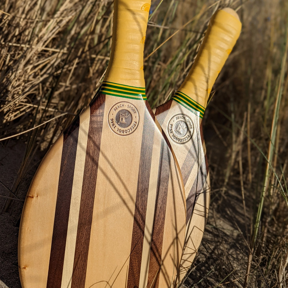 jeu de raquette de plage jaune brésil